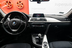 BMW Seria 3 318d