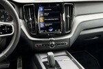 Volvo XC60 B5 B AWD R-Design