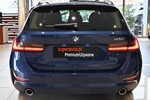 BMW Seria 3 330i Luxury Line aut