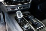 Volvo V90 T6 AWD Plug-In Hybrid Ultra Dark