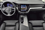 Volvo V60 B4 B Plus Dark