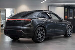 Porsche Macan 4