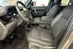Land Rover Defender 110 D300 X-Dynamic HSE