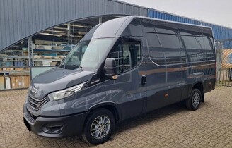 Iveco Daily 35S18 12m3 3.0 180KM Furgon