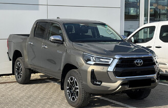 Toyota HiLux Executive D-4D mHEV Double Cab 4x4 aut 2.8 204KM Pick-Up