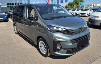 Peugeot Traveller Long L2H1 Business EAT8 2.0 180KM Kombi