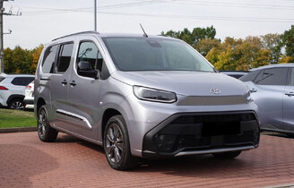 Toyota Proace City Verso Family MT6 1.5 130KM Kombi