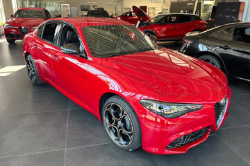 Alfa Romeo Giulia Intensa Q4