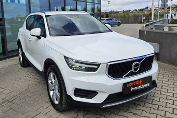Volvo XC40 B4 B AWD Momentum Pro