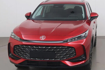 MG HS Exclusive 1.5 AT