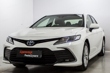 Toyota Camry 2.5 Hybrid Comfort CVT