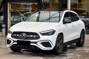 Mercedes GLA 250 e AMG Line