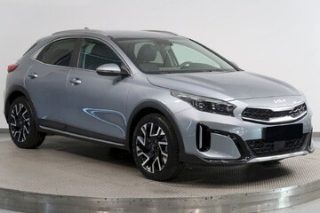 Kia XCeed 1.5 T-GDI Business Line DCT