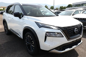 Nissan X-Trail Tekna e-POWER 4WD 1.5