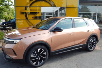 Opel Grandland X Edition eDTC6 1.2 Turbo mHEV
