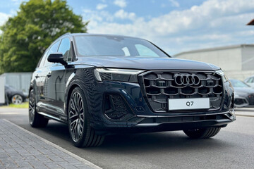 Audi Q7 50 TDI quattro S Line