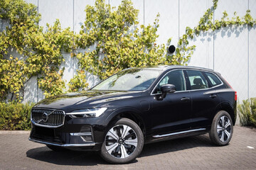 Volvo XC60 T6 Plug-In Hybrid AWD Plus Bright