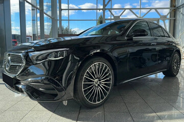 Mercedes E Klasa 220 d 4-Matic AMG