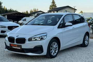 BMW Seria 2 216d aut