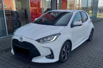 Toyota Yaris Style 1.5 Hybrid