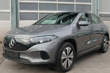 Mercedes EQA 250+  Progressive