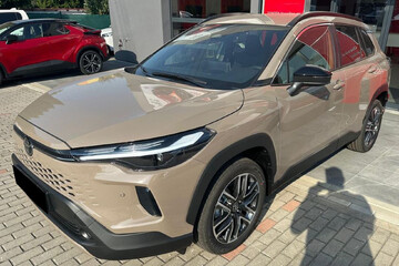 Toyota Corolla Cross Style 1.8 Hybrid