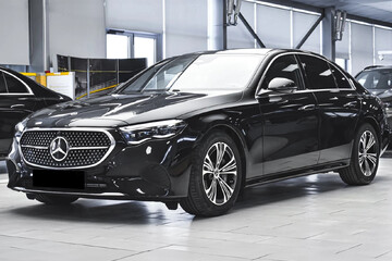 Mercedes E Klasa 220 d Avantgarde