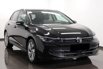Volkswagen Golf Style 1.5 eTSI DSG
