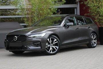 Volvo V60 B4 D Plus Dark