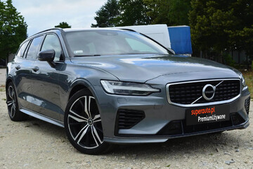 Volvo V60 T8 AWD Plug-In Hybrid R-Design aut