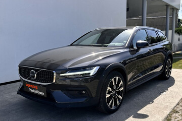Volvo V60 CC Plus B5 B AWD aut