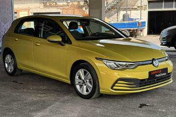 Volkswagen Golf VIII 1.0 TSI Life
