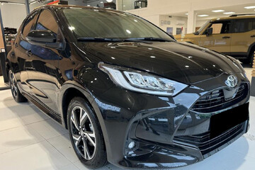 Toyota Yaris Style 1.5 Hybrid