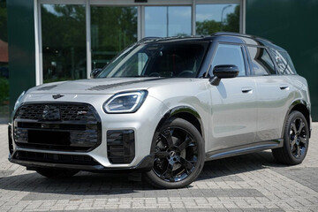 Mini Countryman S ALL4 Linia John Cooper Works
