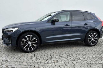 Volvo XC60 B5 B AWD Ultra Dark