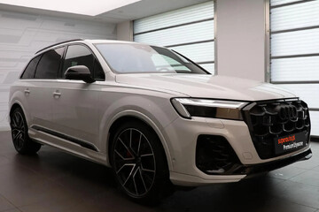 Audi Q7 60 TFSI e PHEV quattro S Line Tiptr.