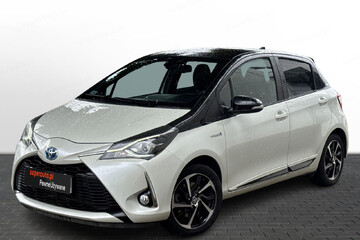 Toyota Yaris Hybrid 100 Selection