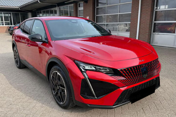 Peugeot 408 GT e-DCS 1.2 mHEV