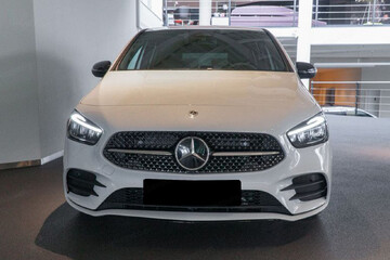 Mercedes B Klasa 250 e  AMG Line