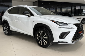 Lexus NX 300h F Sport AWD