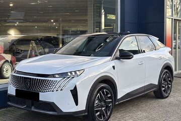 Peugeot 3008 GT e-DCS6 1.2 PureTech mHEV