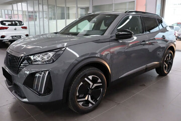 Peugeot 2008 Allure e-DCS 1.2 mHEV