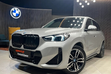 BMW iX1 xDrive30 66.5kWh M Sport