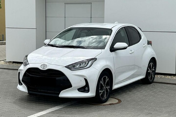 Toyota Yaris Style 1.5 Hybrid