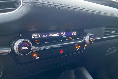 Mazda 3 2.0 Exclusive Line aut