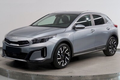 Kia XCeed 1.5 T-GDI Business Line DCT