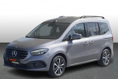 Mercedes T klasa T180 Progressive AT