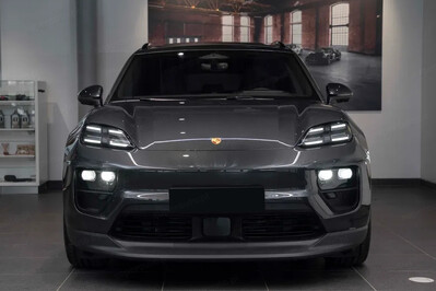 Porsche Macan 4