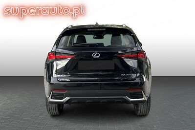 Lexus NX 300h Business Edition AWD