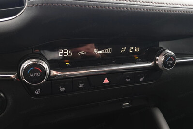 Mazda 3 2.0 Kanjo